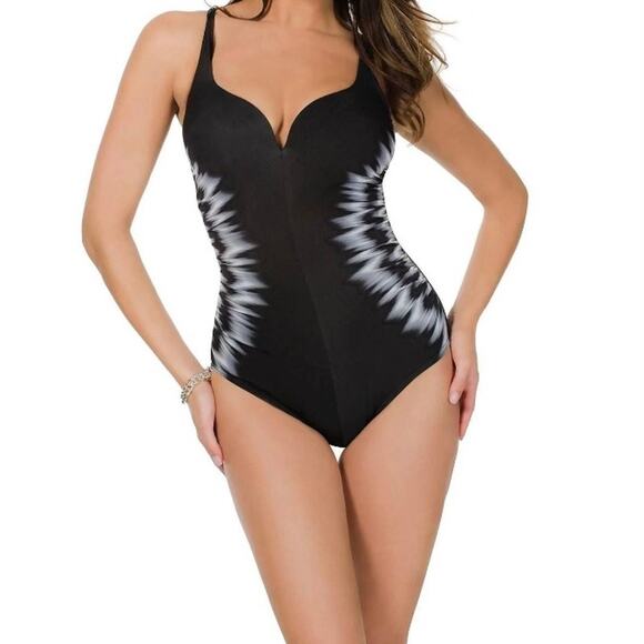 Miraclesuit black One-Piece Swimsuit, Sound Waves Temptress, ladies size 10-12 - Picture 9 of 9